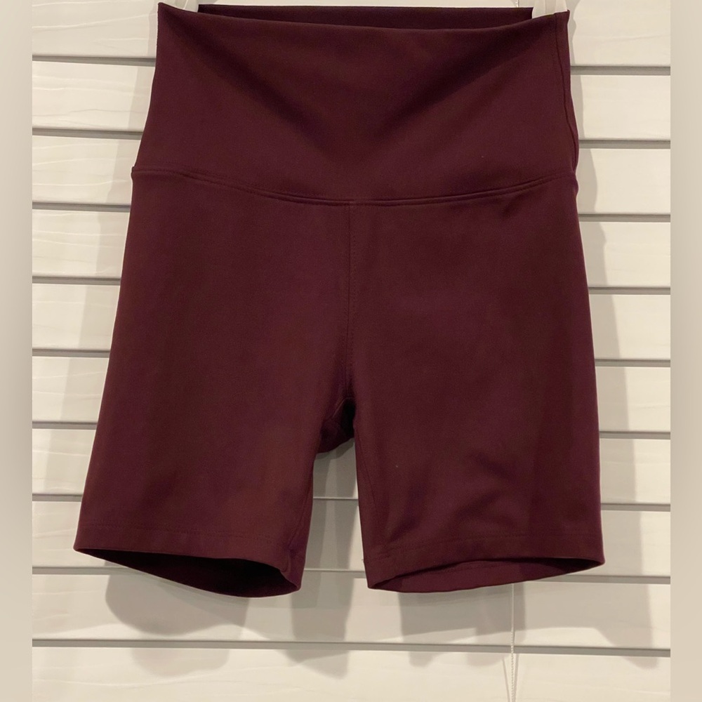 Wild Fable Womens  Burgundy Biker Shorts XS never worn